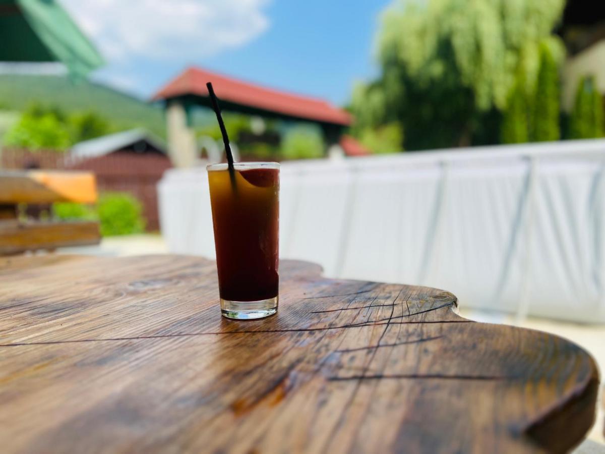 Pensiunea La Padure Cheia, Prahova Hotel Măneciu Eksteriør billede